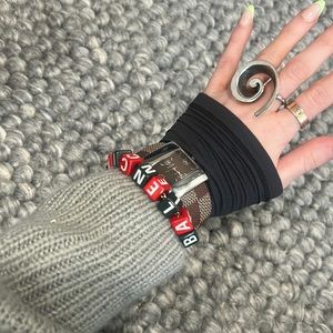 Lady's Suisse Quartz Wrist Watch Japan Movement Cuff Watch